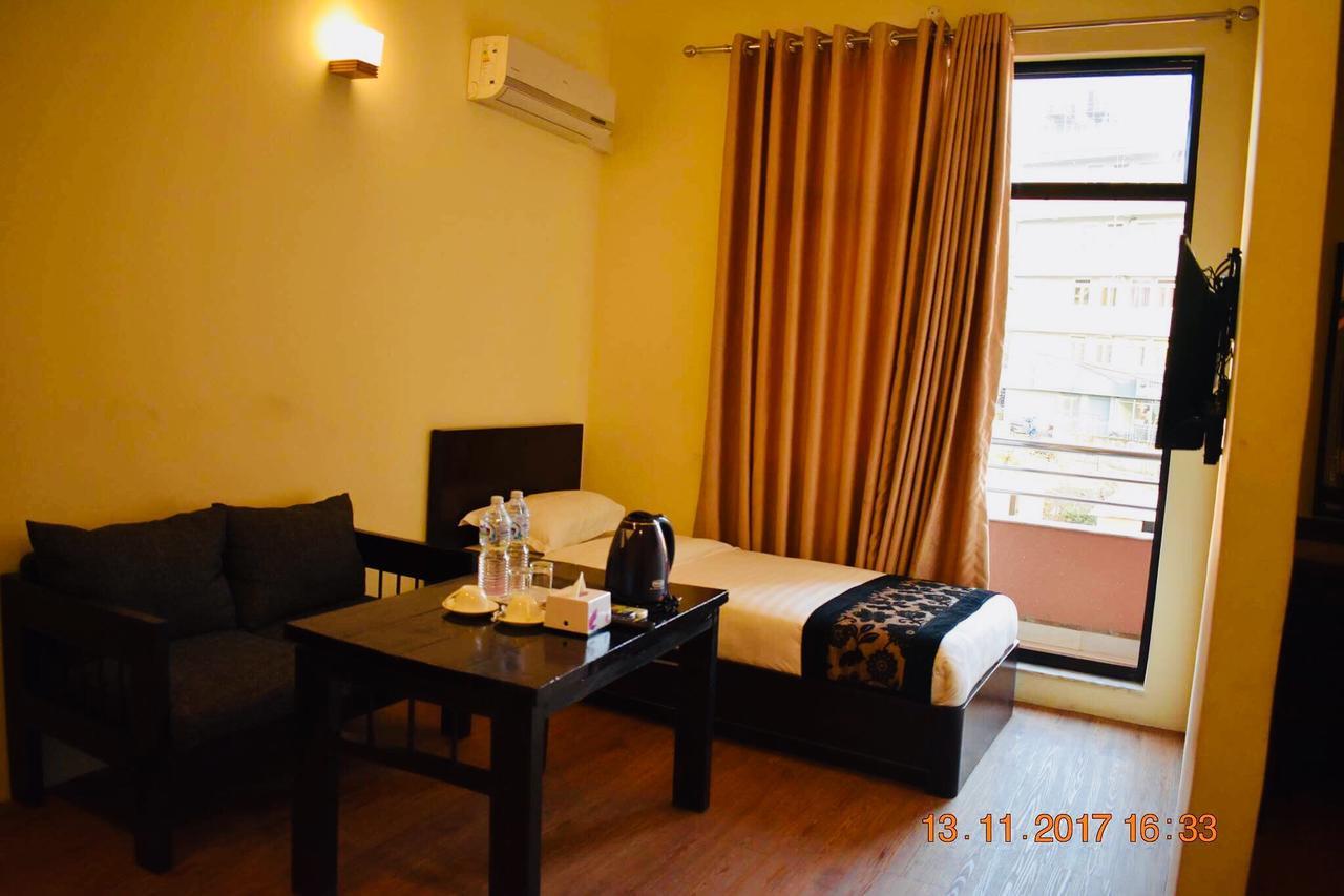 Hotel Hema Kathmandu Bagian luar foto