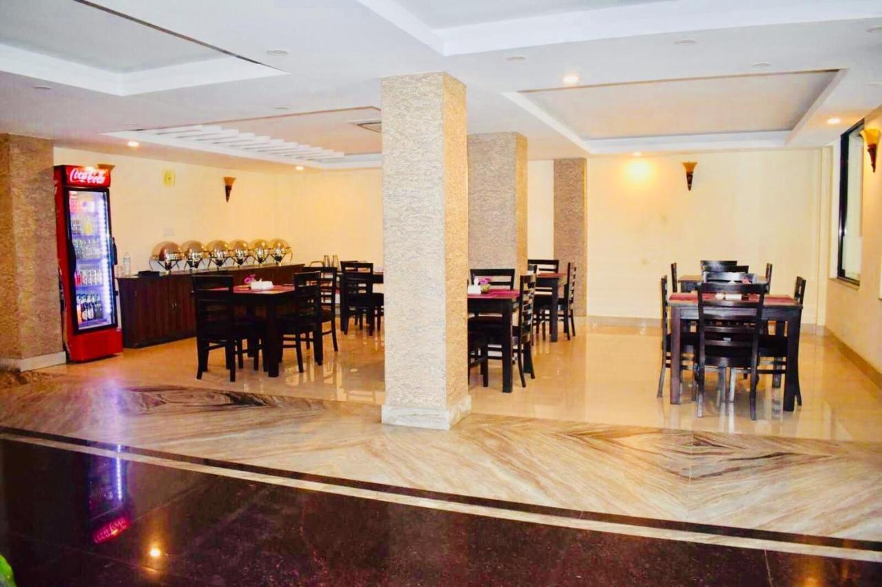 Hotel Hema Kathmandu Bagian luar foto