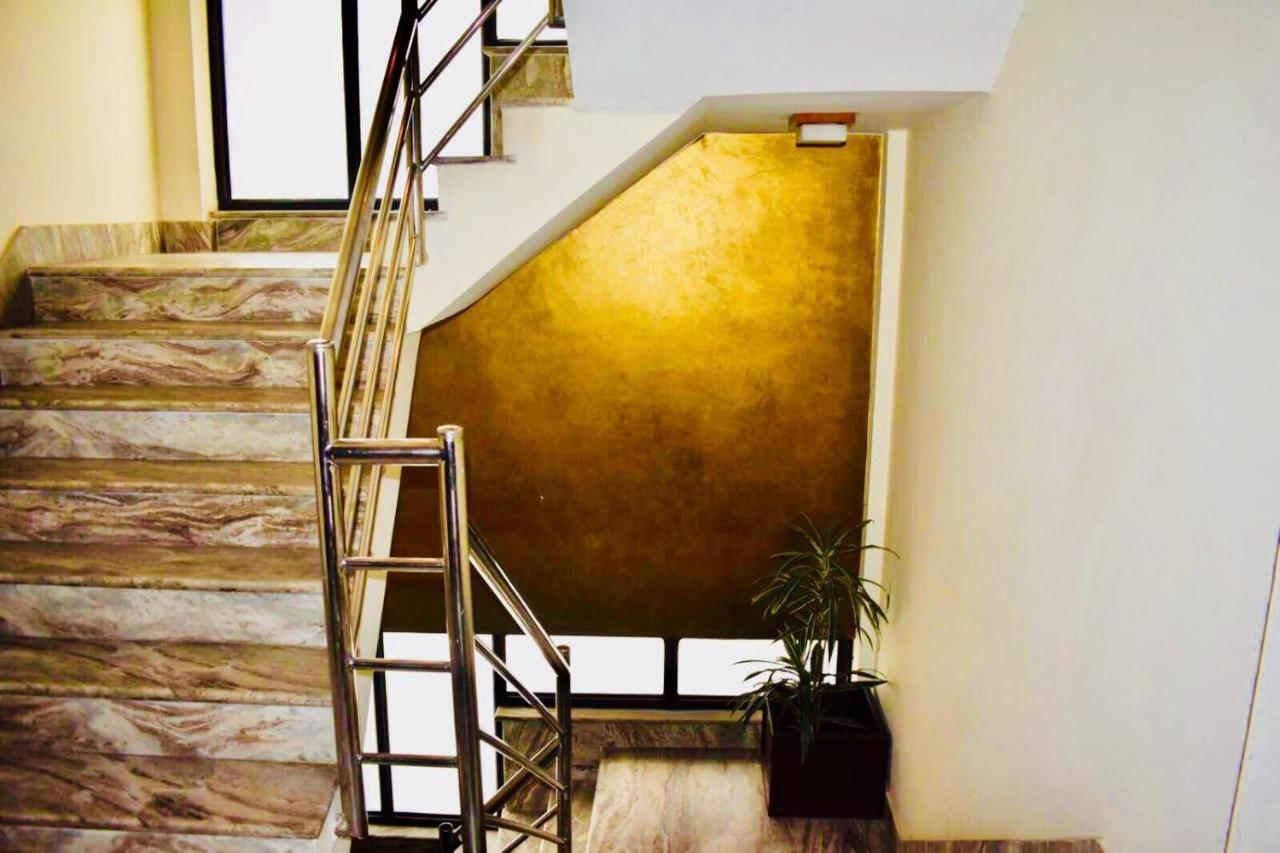 Hotel Hema Kathmandu Bagian luar foto
