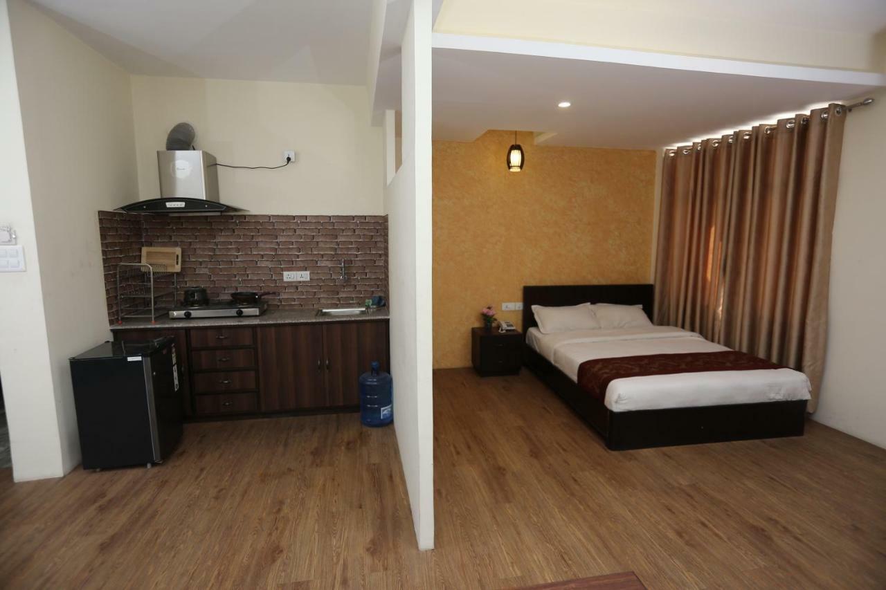 Hotel Hema Kathmandu Bagian luar foto