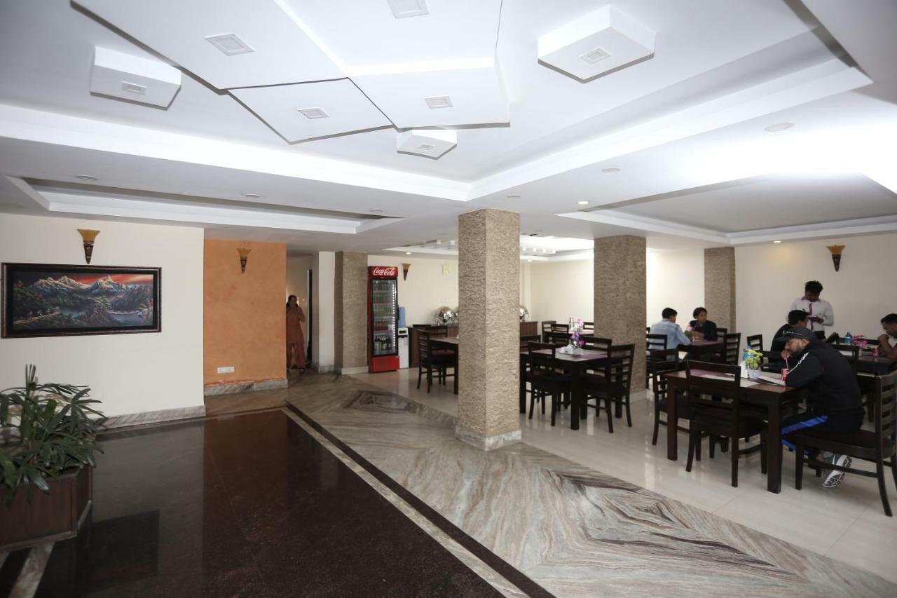 Hotel Hema Kathmandu Bagian luar foto