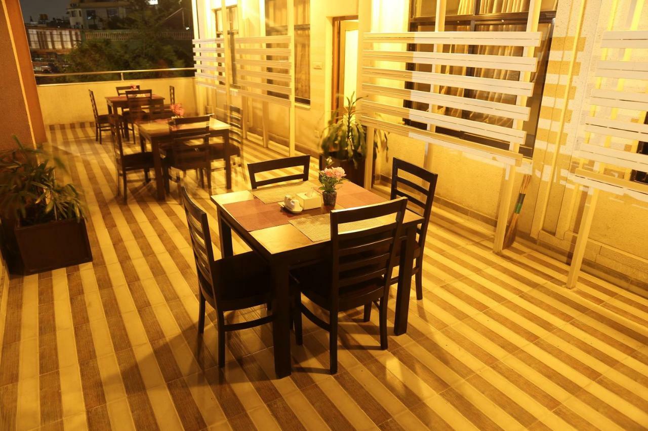 Hotel Hema Kathmandu Bagian luar foto